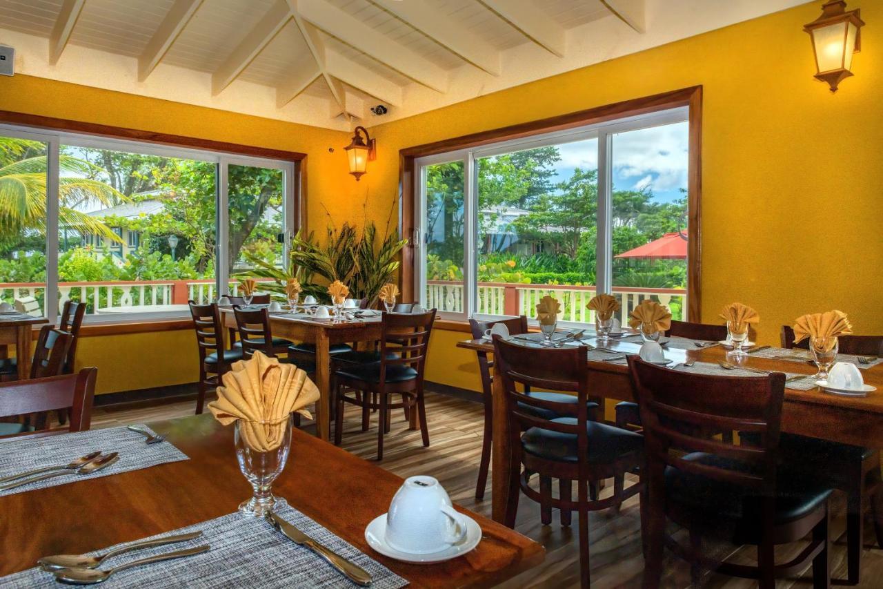 Rosalie Bay Eco Resort & Spa 外观 照片
